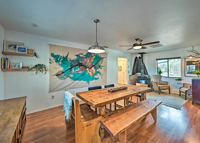 Holiday home Pet-friendly Gem W/ Treehouse: 20 Mi To Sedona Cottonwood